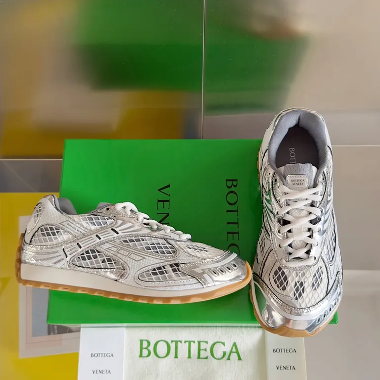 Bottega Veneta Shoe 